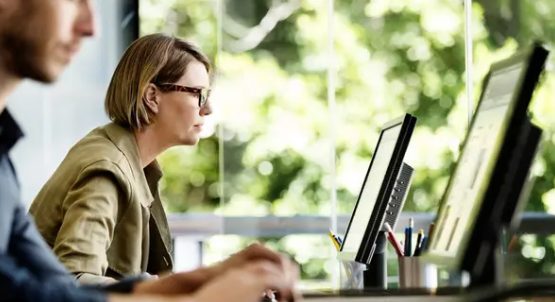 Recruitment freeze looms as UK Employer Pulls Back